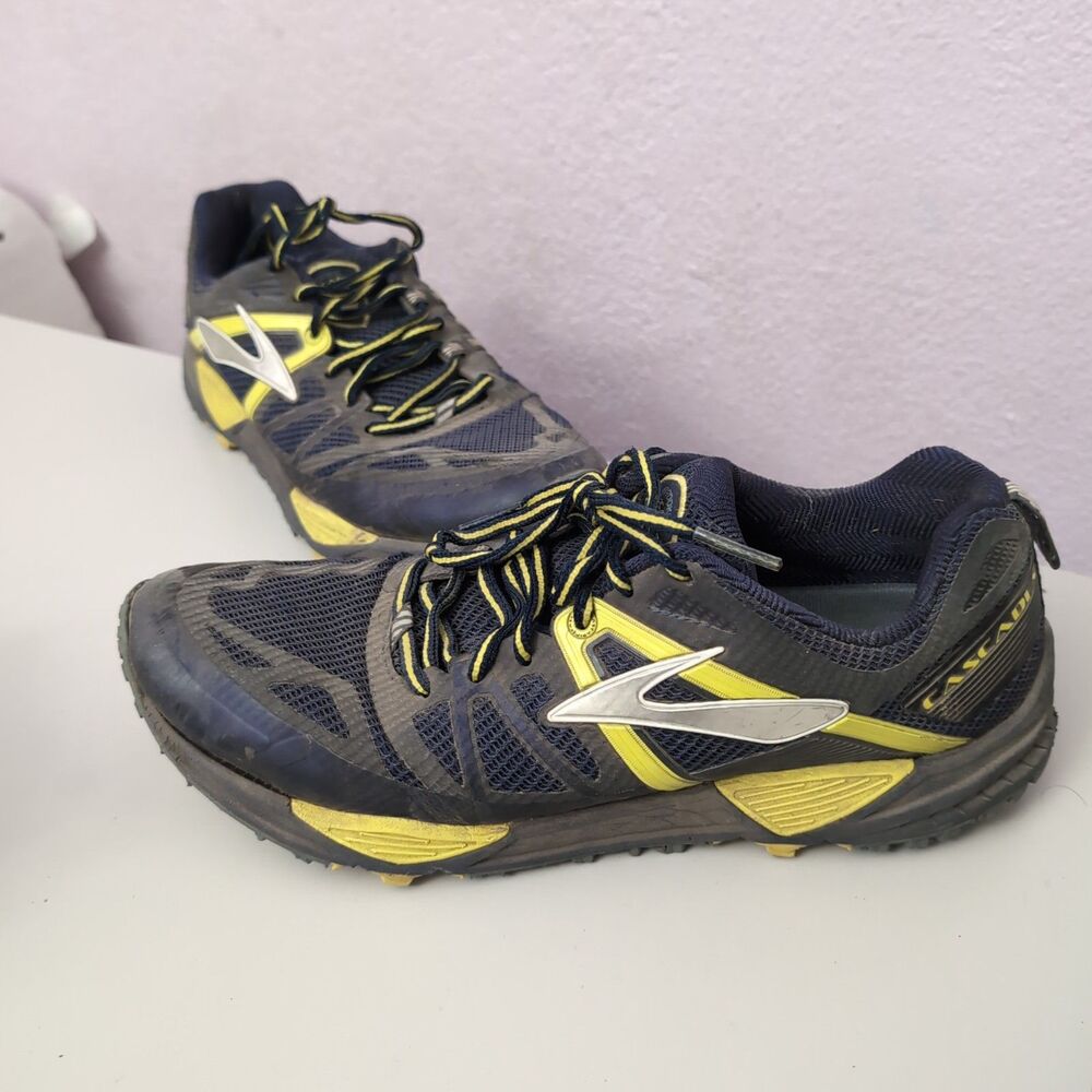 Brooks Cascadia 10 Men's Size 10.5D Trail Running Shoes Navy Blue Hiking Outdoor